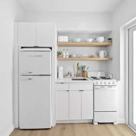 M Lake Worth Beach - Modern Villas Near West Palm Beach, Chic Retro Vibes, King Bed, Cozy Backyard, Bbq, Workspace, High-Speed Internet, Free Parking, 5 Minutes To Downtown & Beach Exterior foto