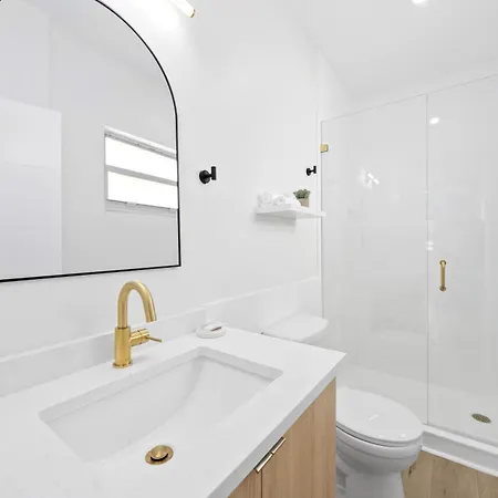 M Lake Worth Beach - Modern Villas Near West Palm Beach, Chic Retro Vibes, King Bed, Cozy Backyard, Bbq, Workspace, High-Speed Internet, Free Parking, 5 Minutes To Downtown & Beach Exterior foto